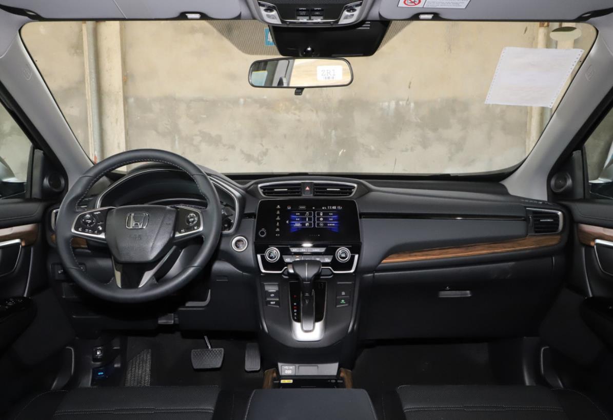 本田cr-v2021款1.5t风尚版无钥匙进入,本田cr-v空间对比汉兰达