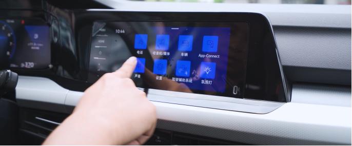 新款高尔夫和新款飞度,1.5手动飞度和1.4t手动高尔夫