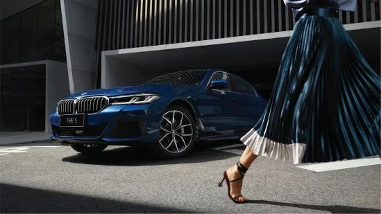 新bmw5系li,新bmw5系以豪华新境唤醒出行灵感