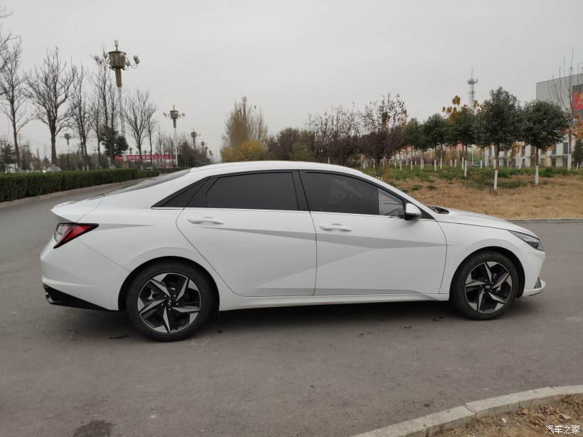 第七代伊兰特新款与老款对比,总结我的用车感受