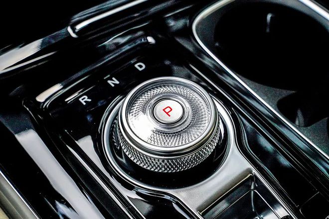 丰田加价车怎么砍价,广汽丰田塞纳和起亚嘉华怎么选