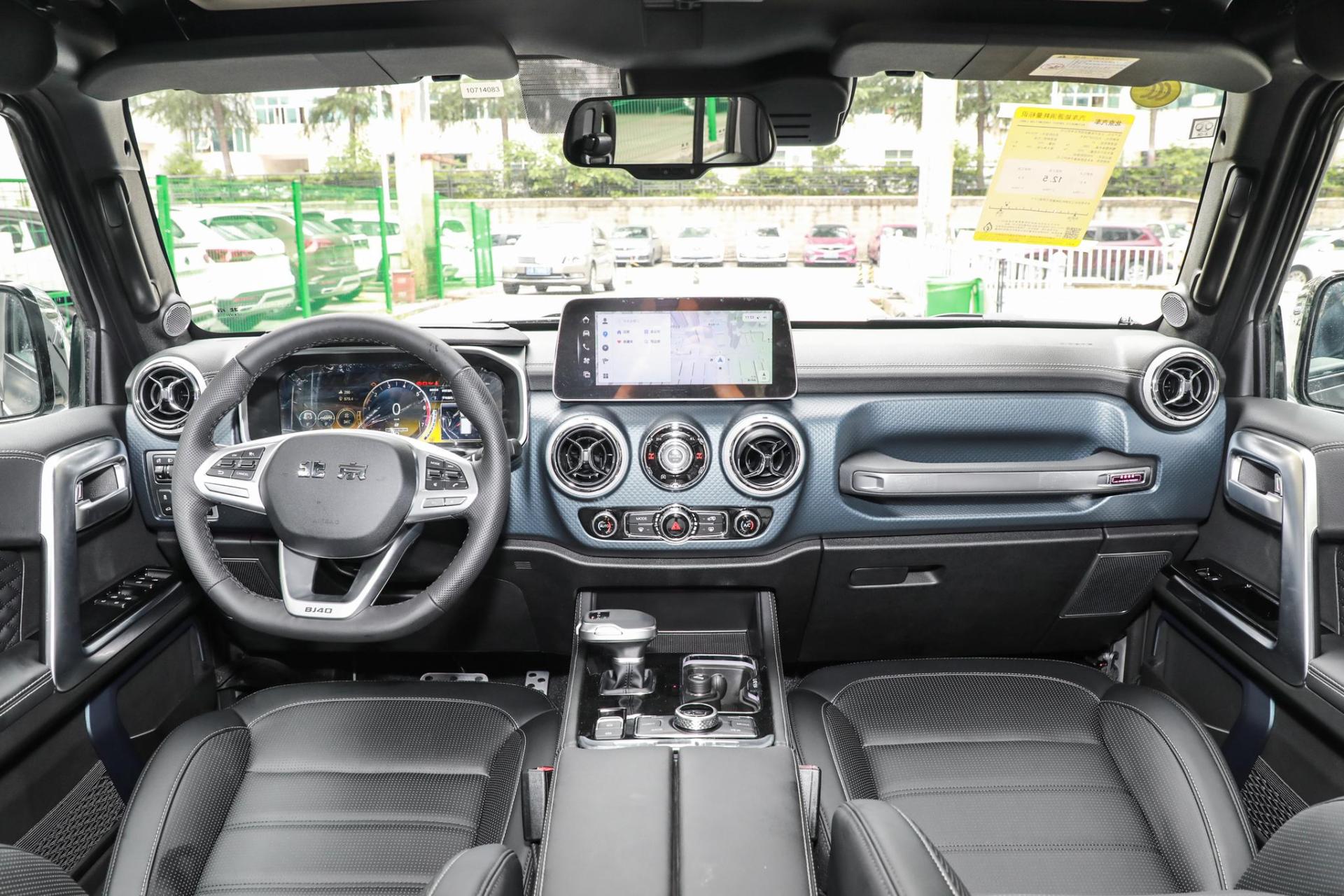 柴油bj40和坦克300越野能力对比,坦克300城市版对比bj40环塔版