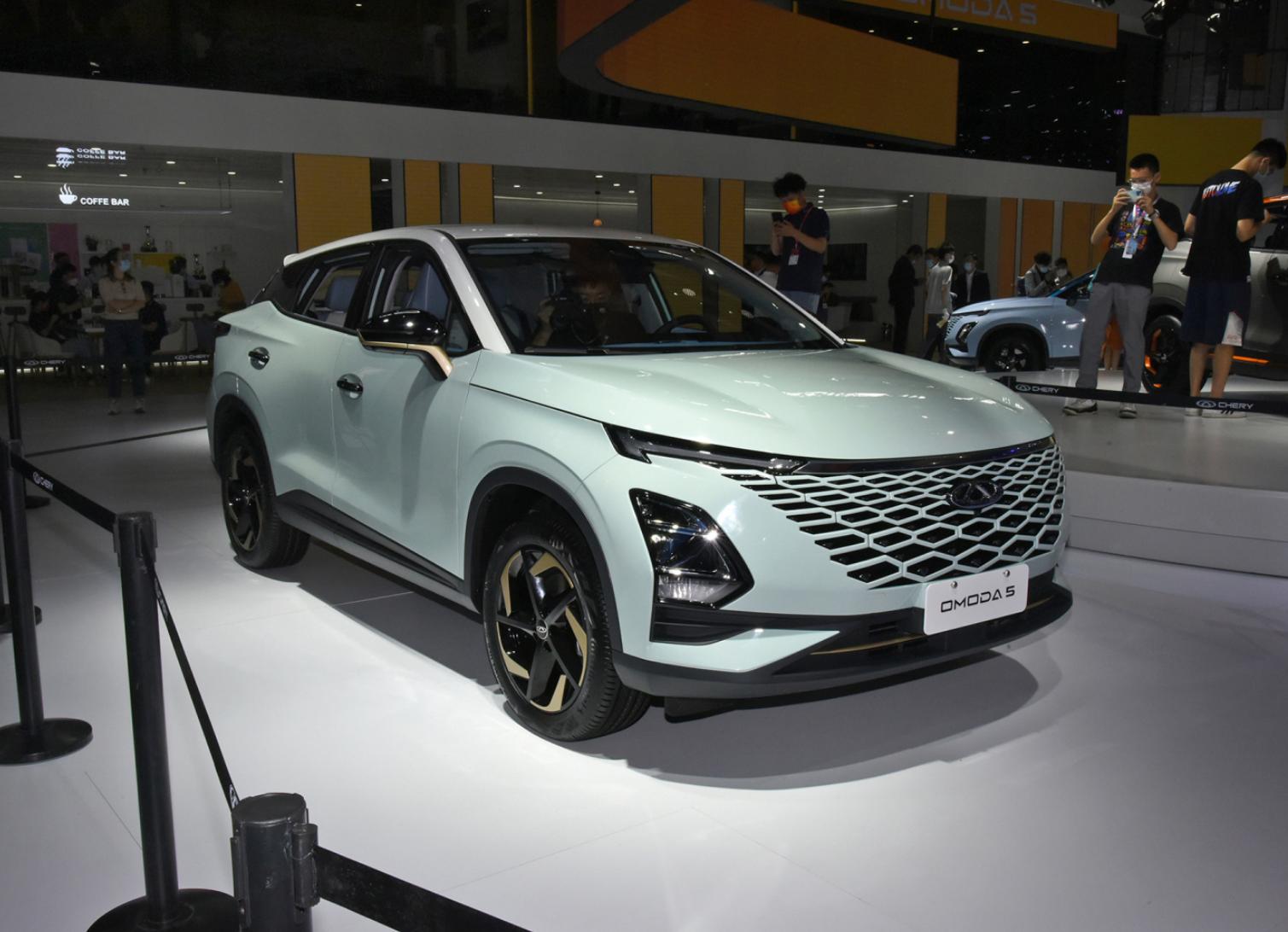 预售价9.29-12.89万元,实拍解析奇瑞欧萌达