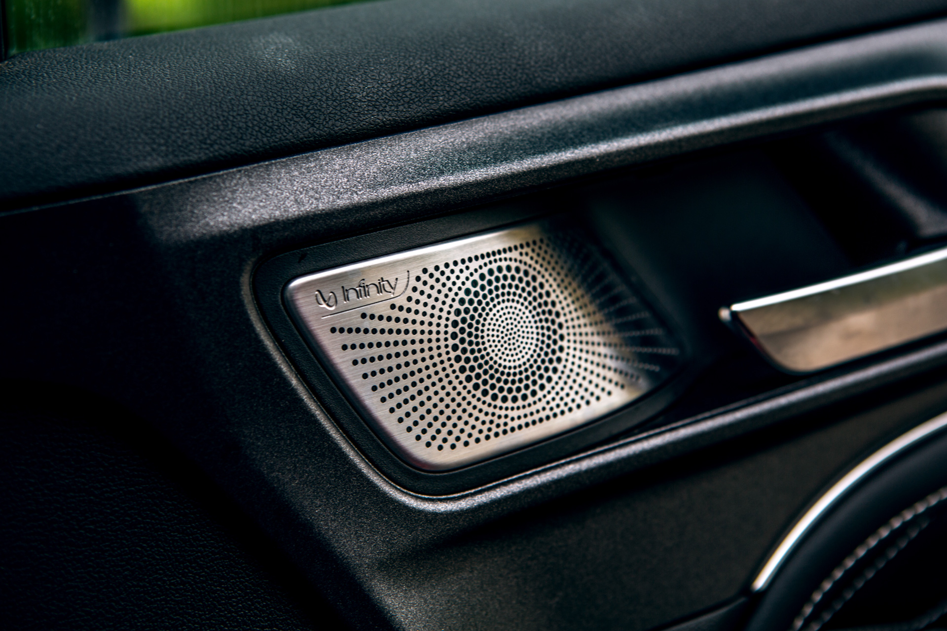 开了两年的坦克300值得购买吗,坦克300算成功的车型吗