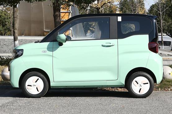 奇瑞qq冰淇淋2023款落地价是多少钱,qq冰淇淋全方位讲解