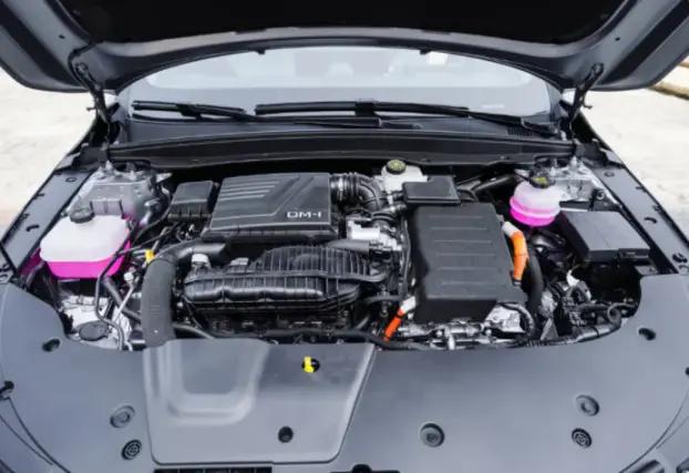 驱逐舰05混动动力原理,驱逐舰05的120公里豪华版本配置