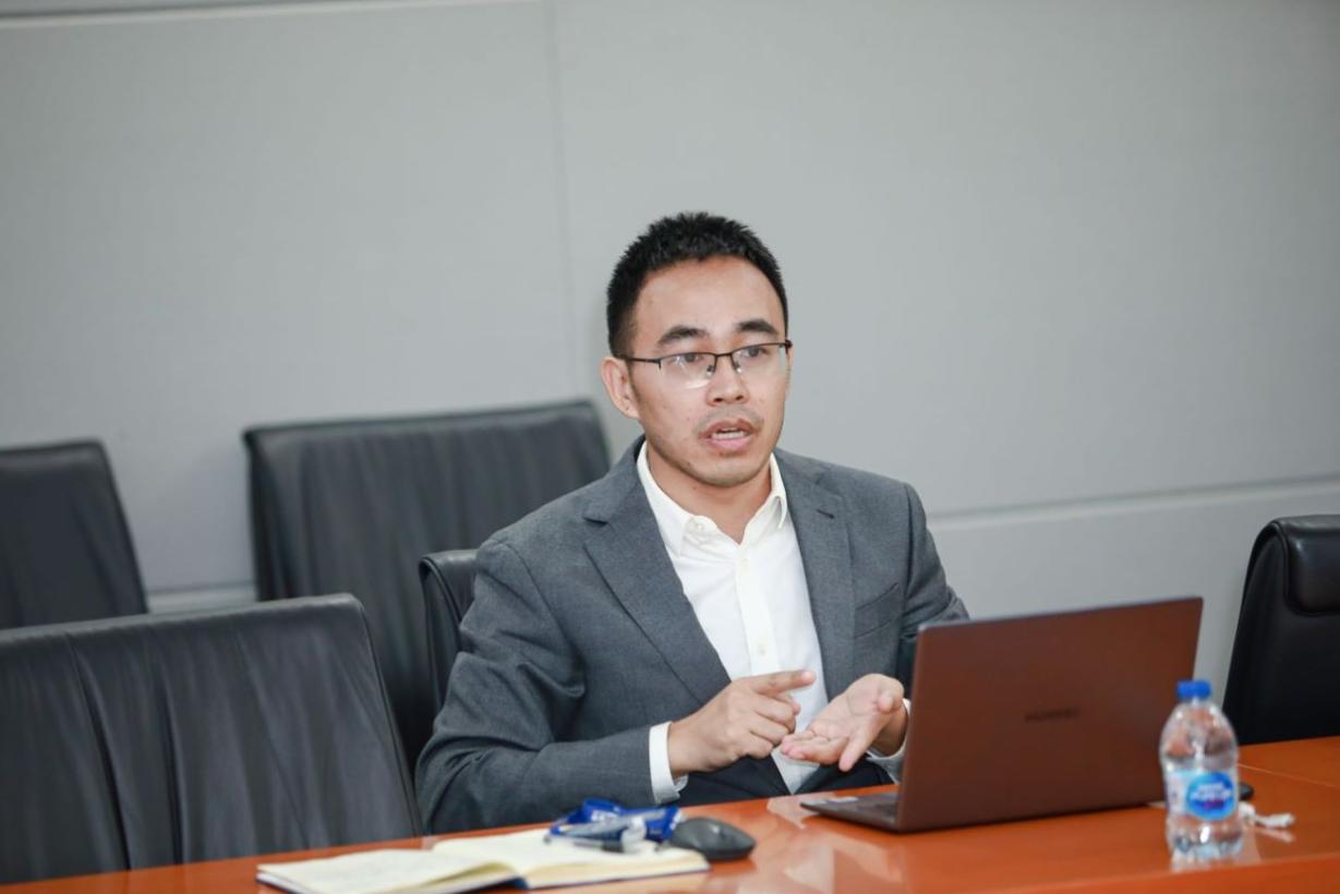 宁波继峰汽车头枕,宁波继峰汽车零部件股份有限公司