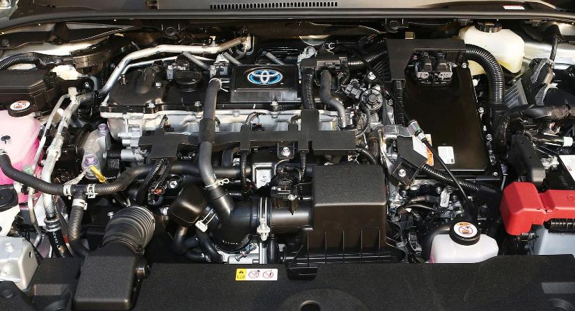 雷凌混动豪华外观,2018款丰田雷凌外观