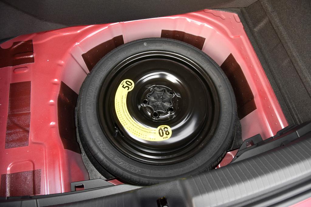 polo鎼烘墜椋為┌浜虹敓,polo鍚岀郴鍒楄溅