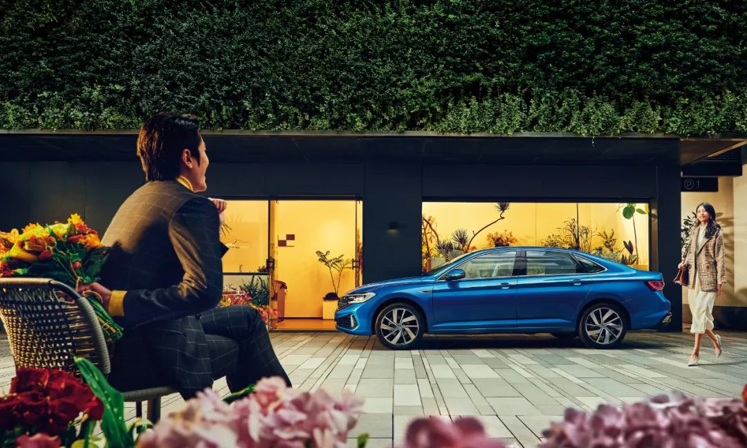 卡罗拉和新款轩逸哪款最值得购买,卡罗拉和轩逸哪一款车最值得买