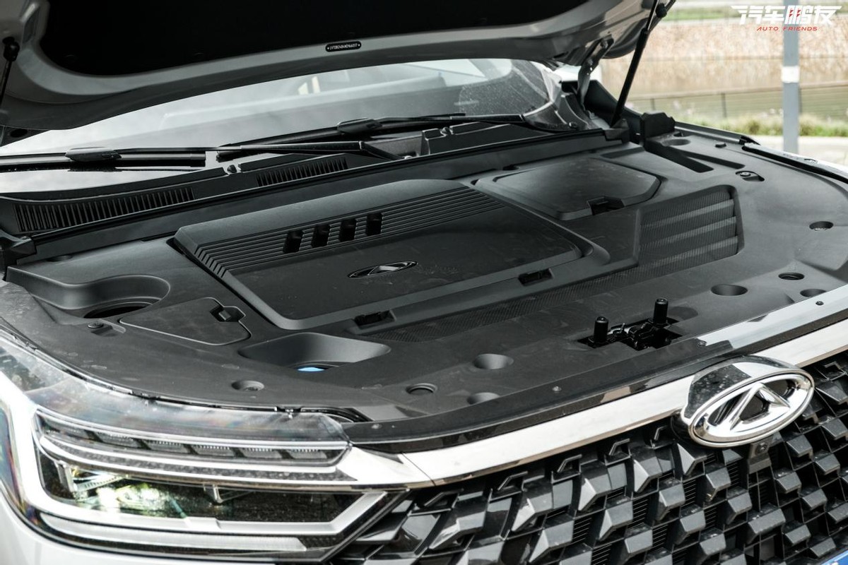 奇瑞瑞虎8pro傲视版试驾评测,奇瑞瑞虎8pro四驱顶配深度试驾