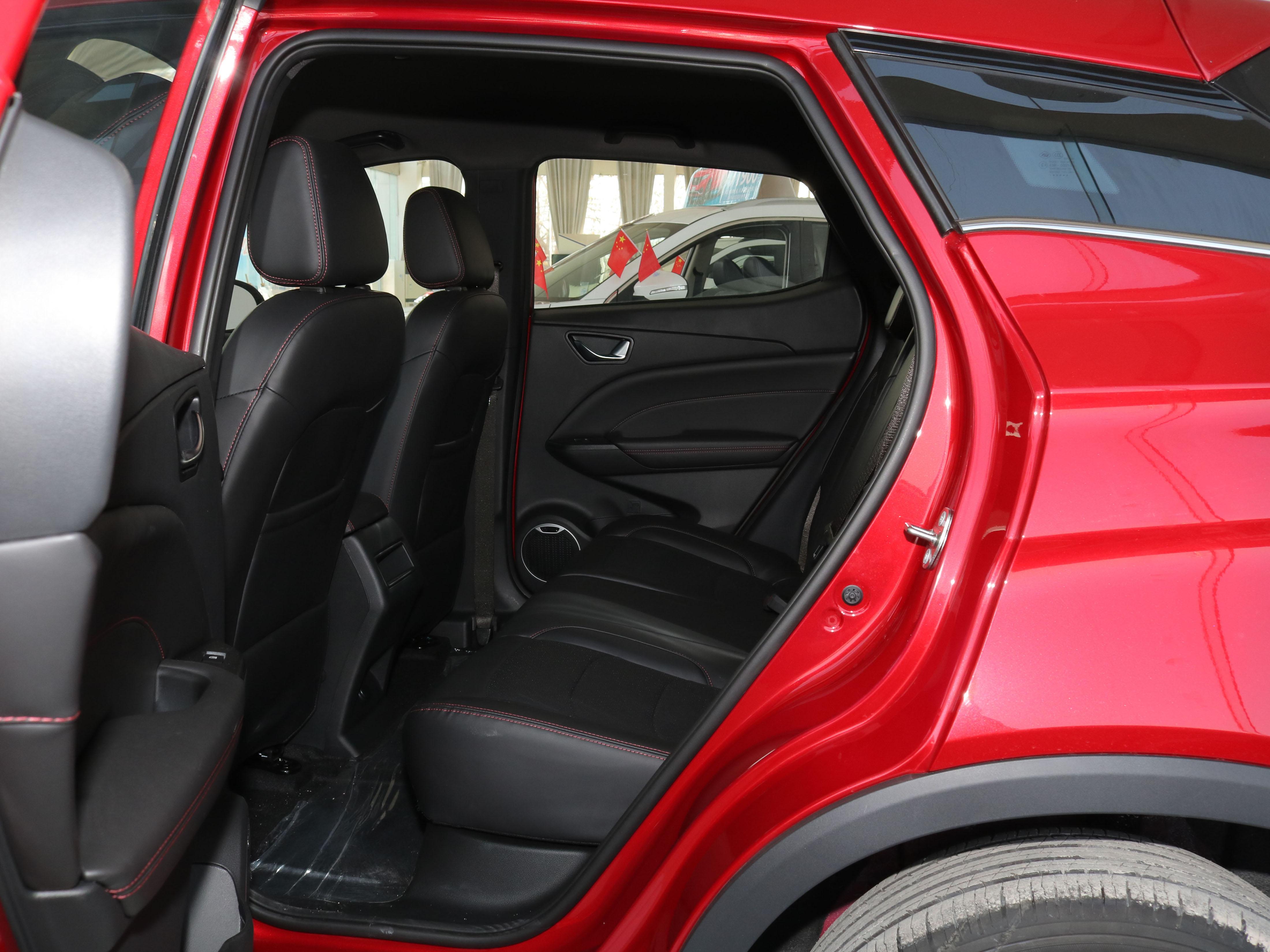 新增1.5t版本2022款东风风光500,东风风光500这款车颜值怎么样