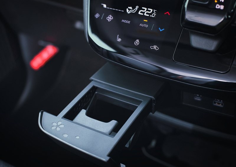 东风日产樱花,日产电动汽车樱花新款