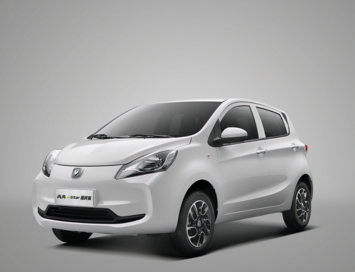 最新款长安奔奔e-star车评,长安奔奔e-star2020款二手多少钱