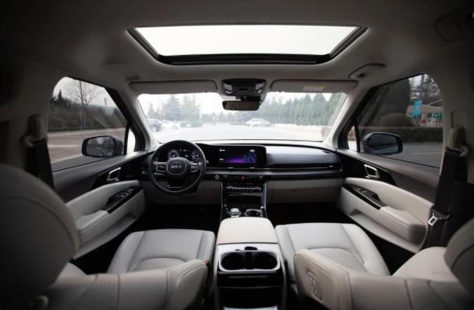 真正的玻璃水是什么,你知道玻璃水有多重要吗