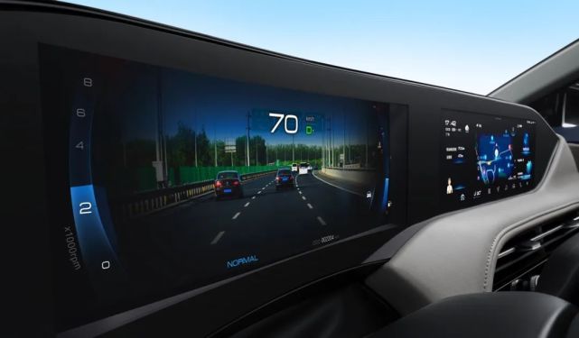 东风风神皓极混动成交价是多少,荣威混动erx5和东风风神皓极