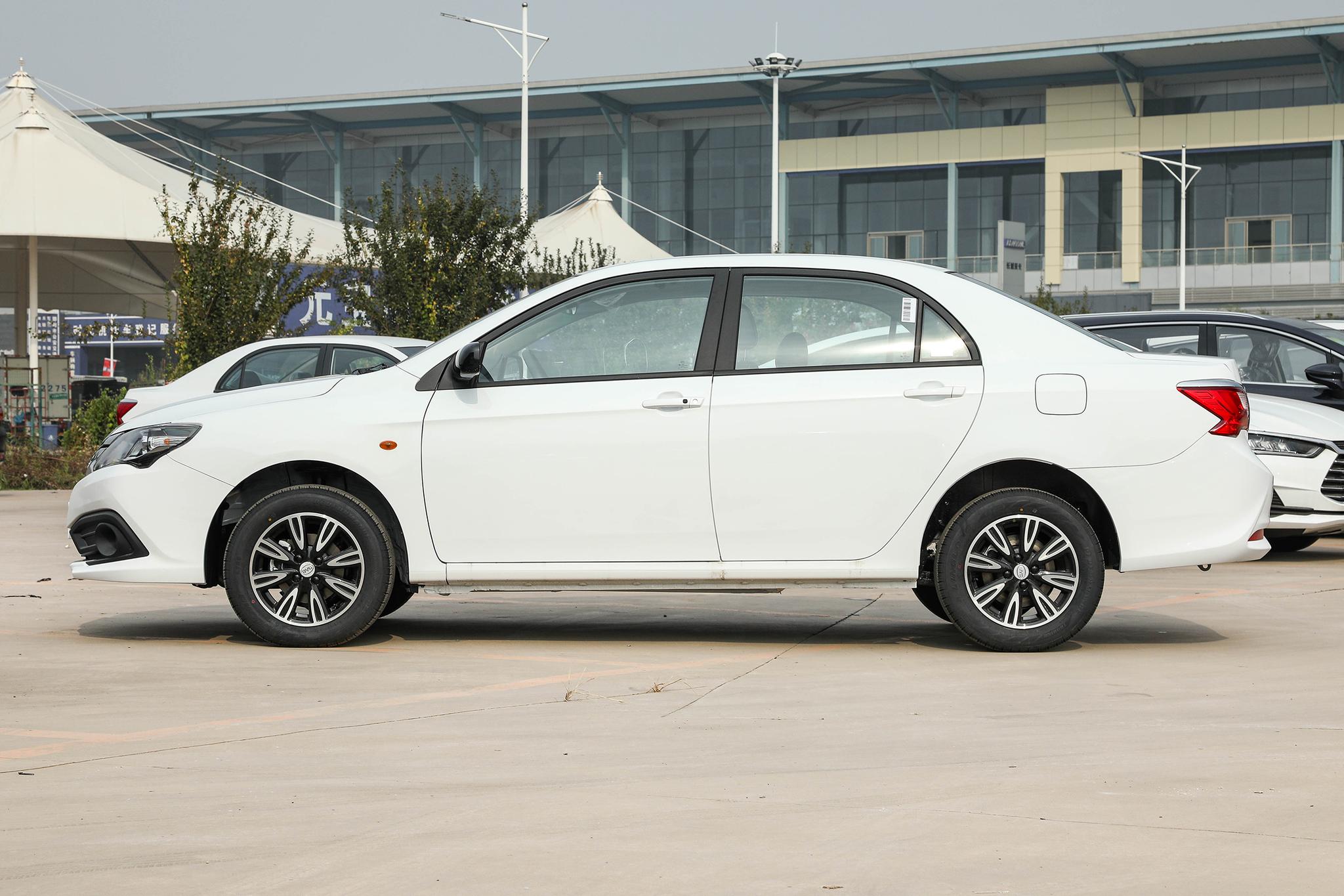 预算5万买什么二手车练手合适,5万左右买个练手车推荐