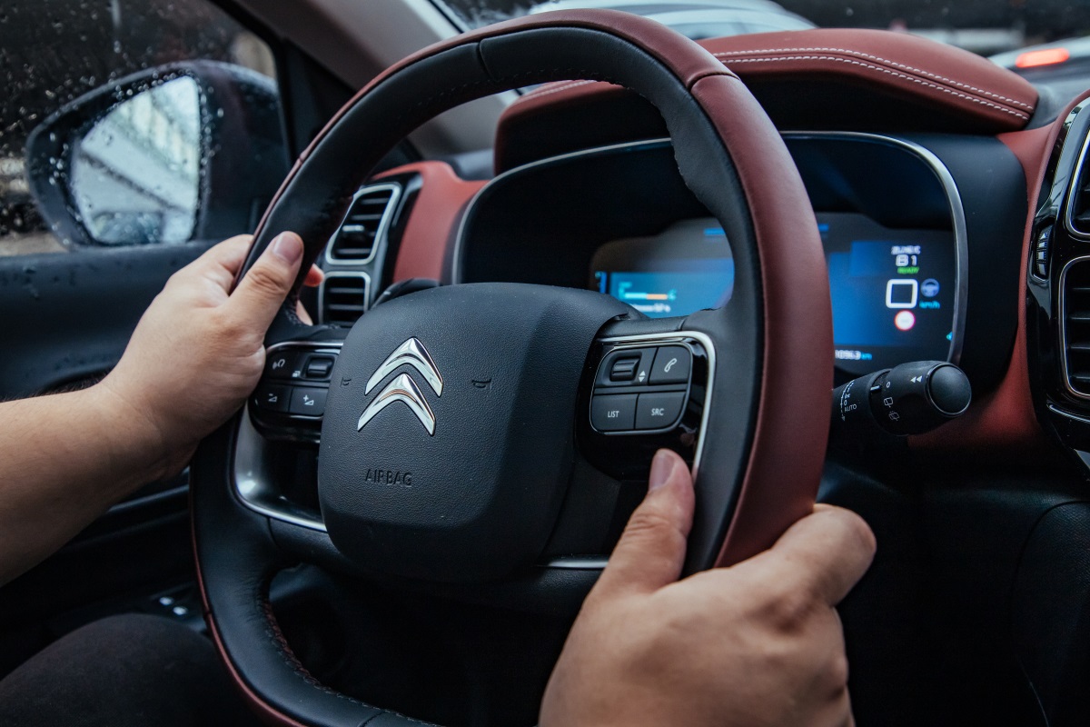 雪铁龙c5phev百公里加速,一加一大于二数据分析