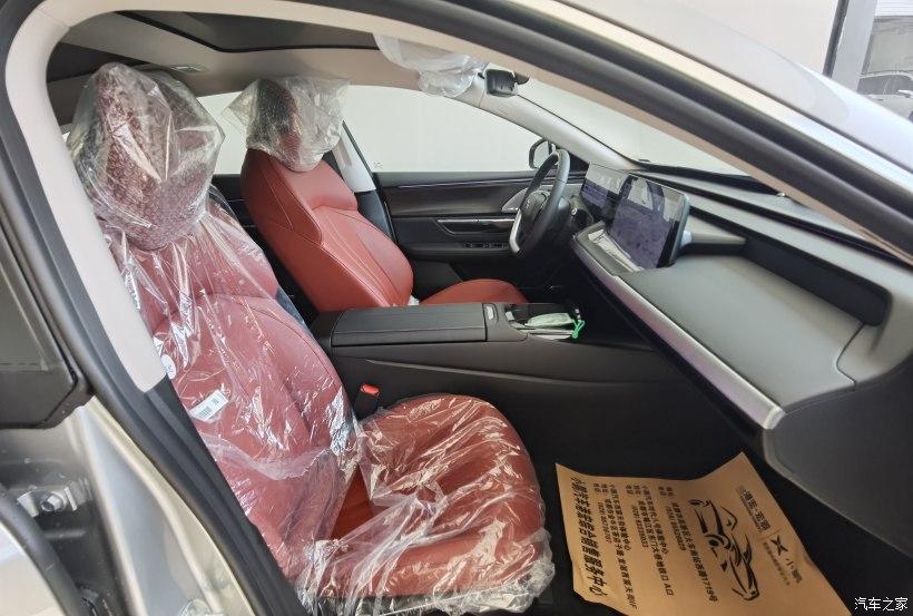 小鹏的理想是蔚来买一辆特斯拉,特斯拉小鹏蔚来理想哪个好