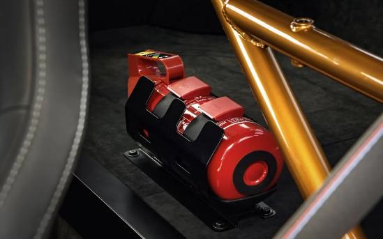 宝马必须换的三个配件,宝马车内必备用品有哪些