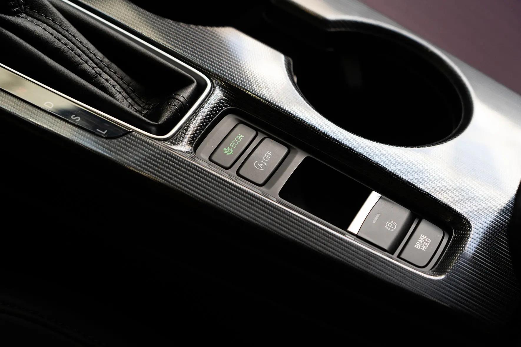 俘获少女心的车,广汽本田型格激活智导互联