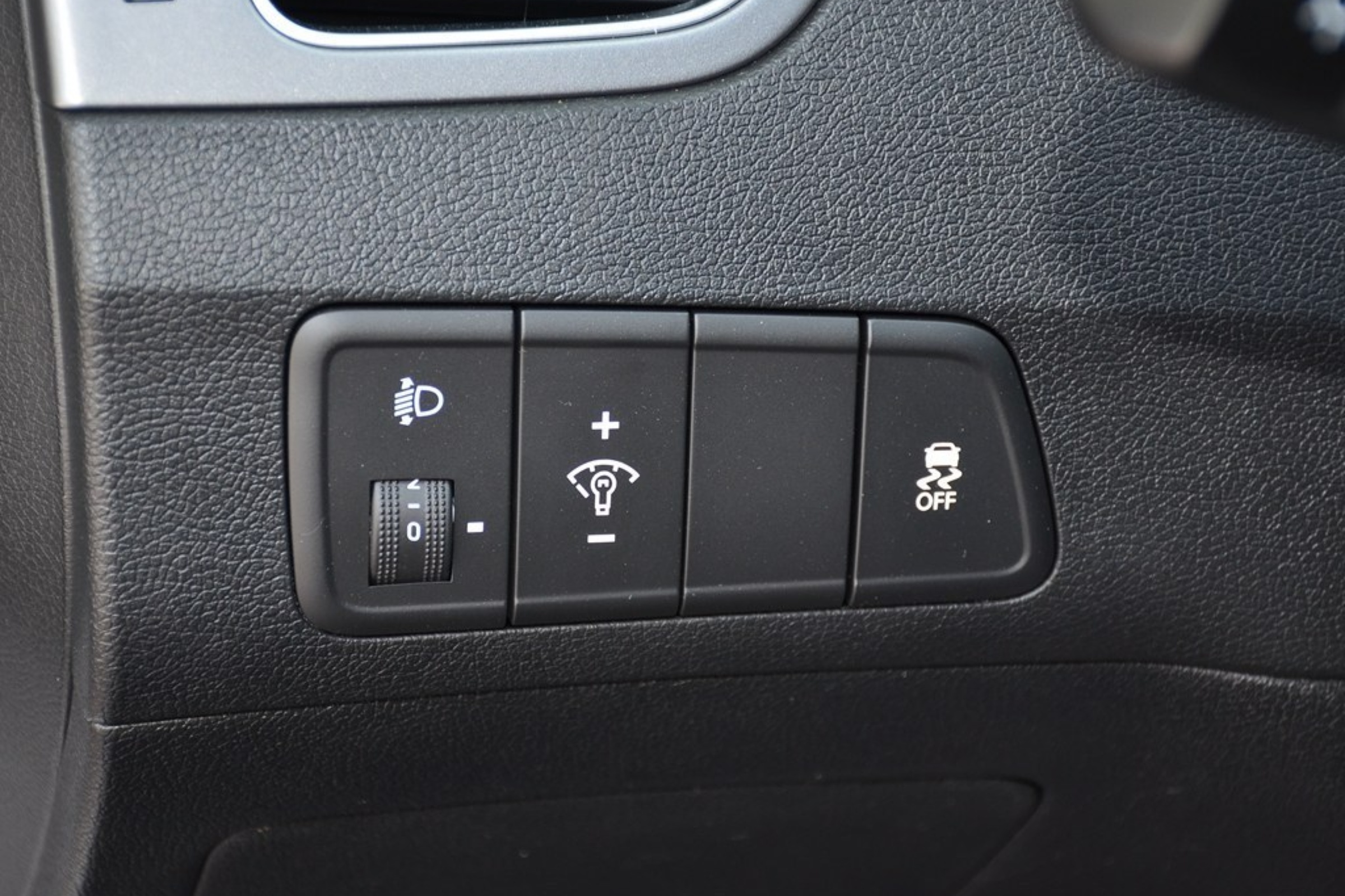 朗动6万多公里可以买吗,朗动八万多公里值得买吗