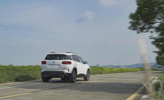 天逸beyond新老车型对比,天逸c5aircross和beyond的区别