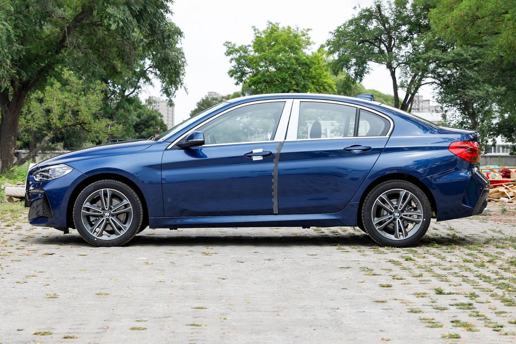 宝马1系新车到店,宝马1系试乘试驾