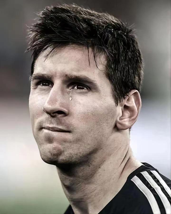 我叫伊拉卜,是梅西的粉丝