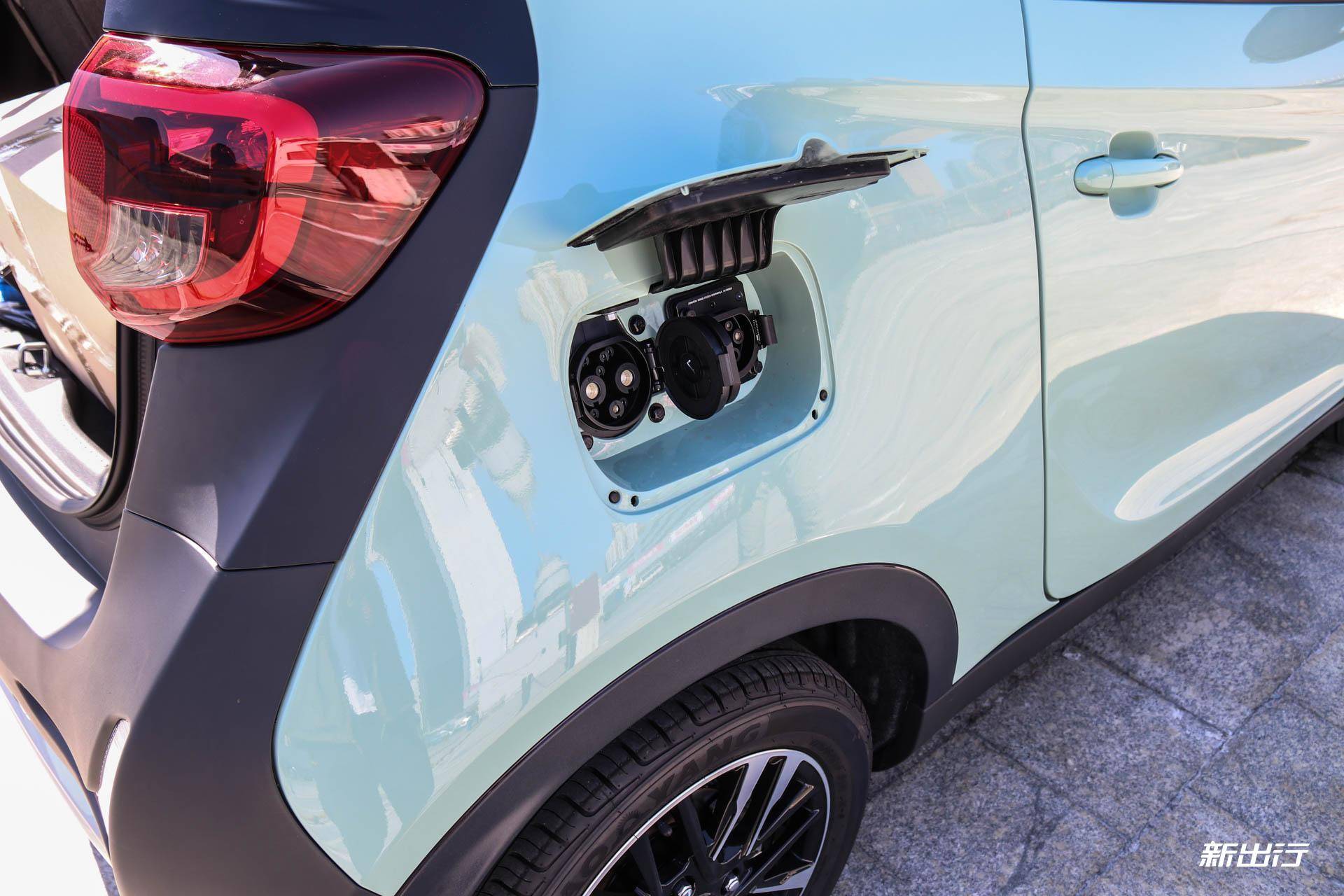 19款奇瑞小蚂蚁驾驶感受,奇瑞小蚂蚁甜粉款半糖55kw测评