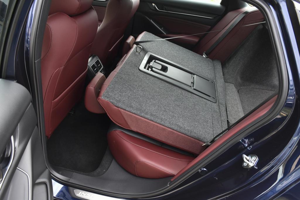 英仕派精致版2022款功能操作,英仕派2022款精致版落地多少