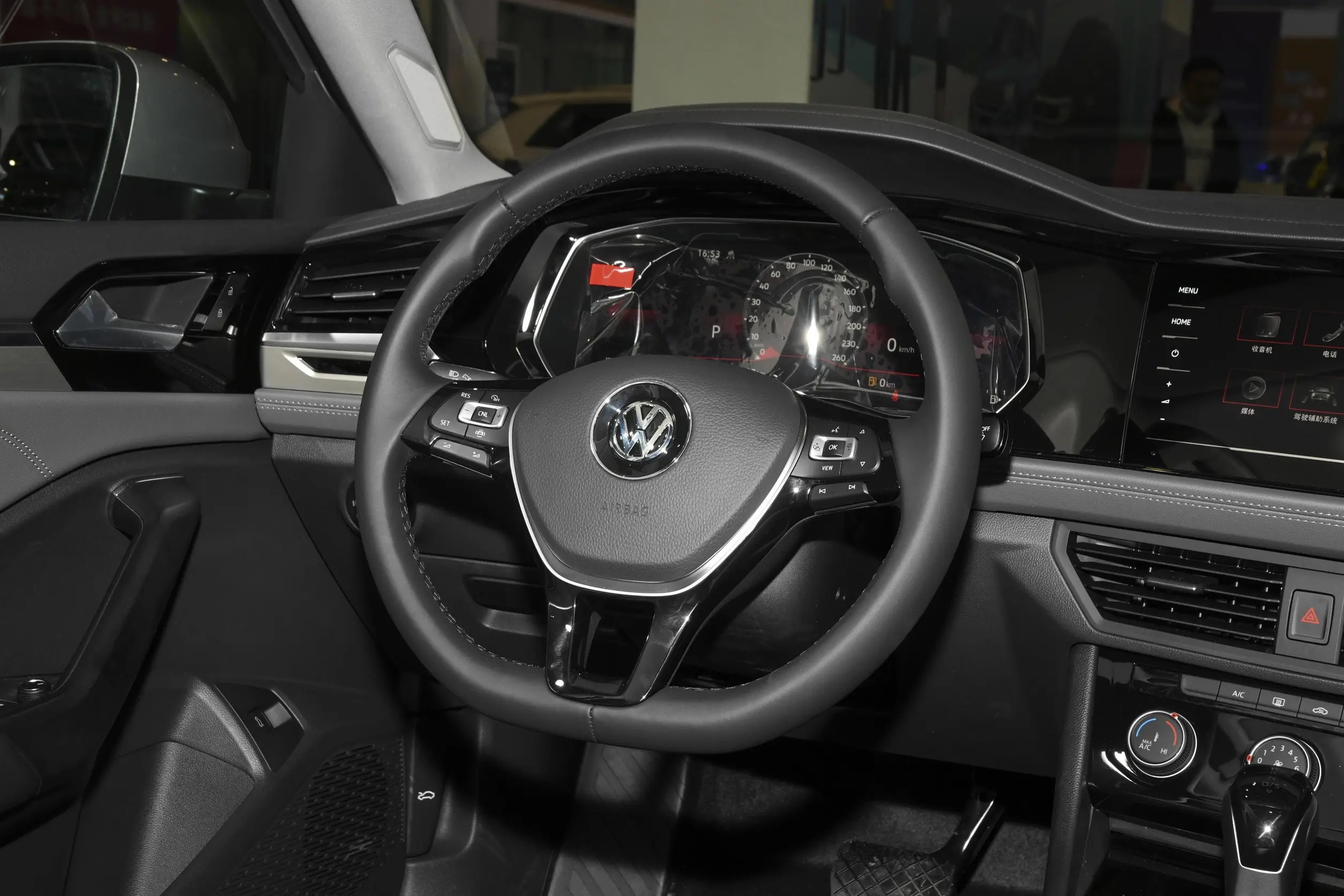 大众2022新速腾车评视频,2022大众1.5t速腾高配价格