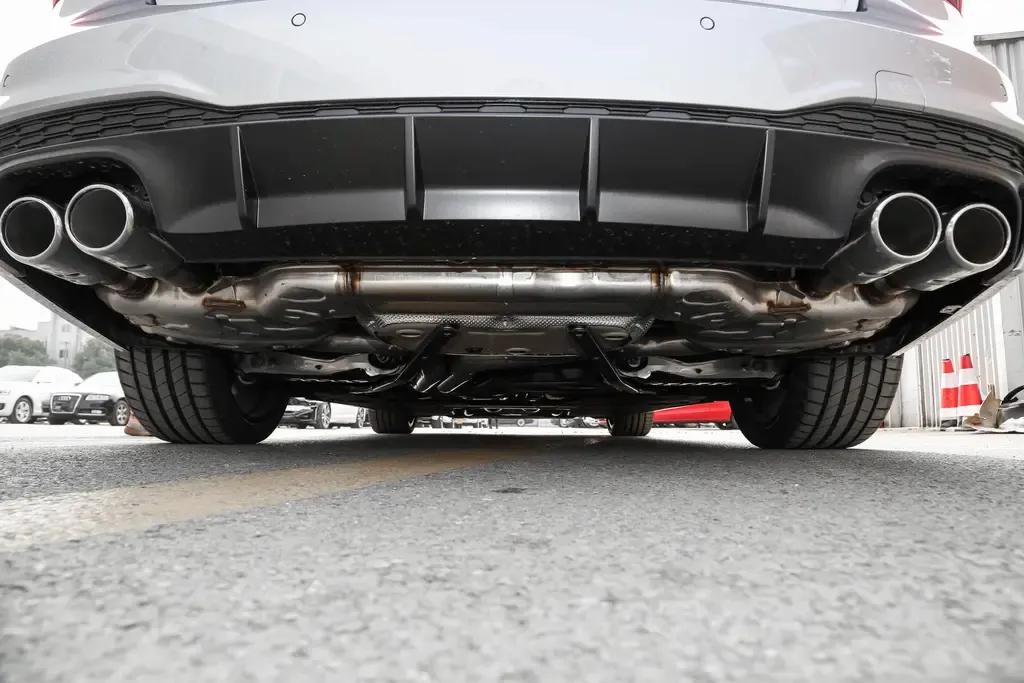 奥迪a73.0和s7什么区别,奥迪s72.9t发动机