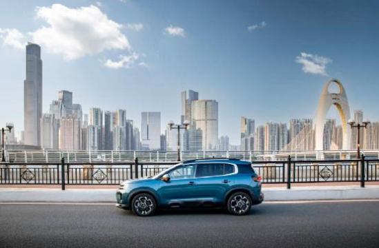 天逸混动底盘,天逸后备箱隔音