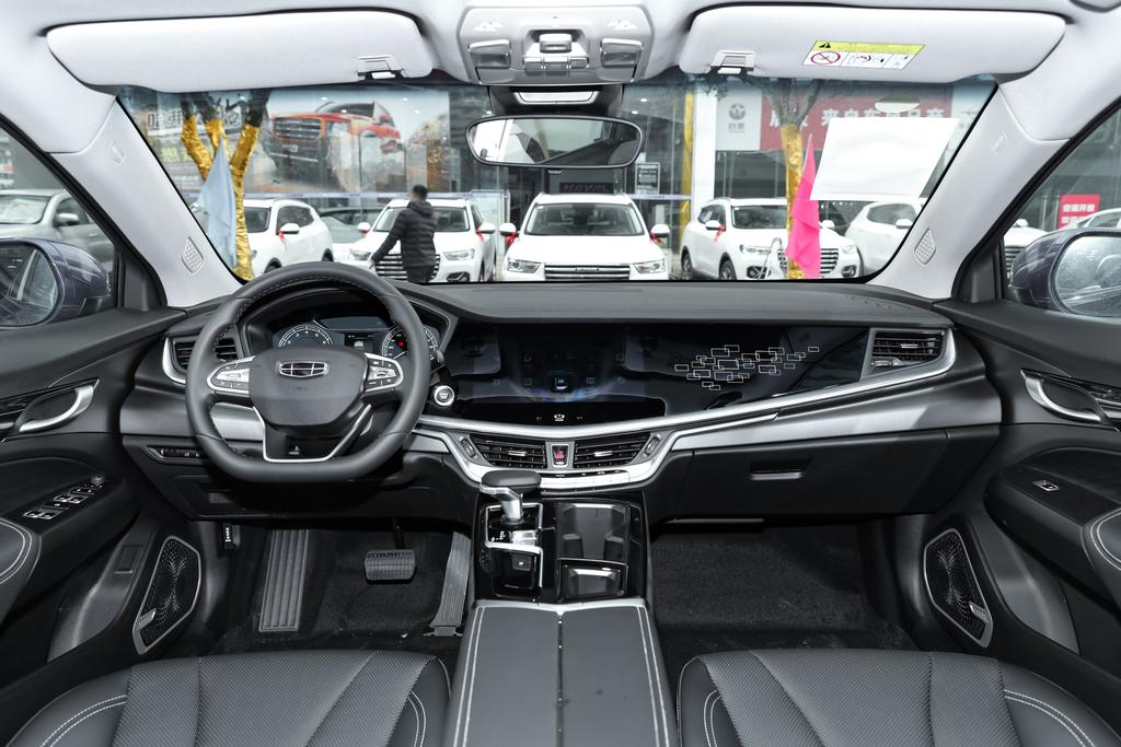 太阳暴晒后汽车打火发动机抖动,汽车太阳晒过打火抖动