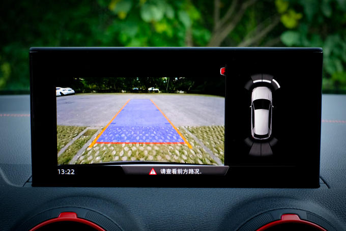 奥迪q2l中配深度测评,180测评