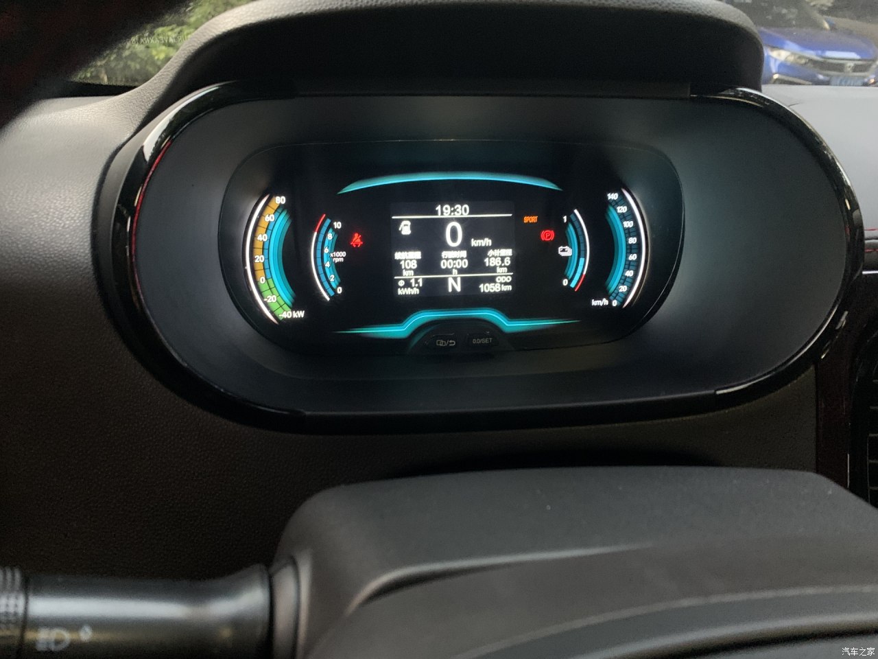 车友分享：性价比高，好开好看也有点小气的小蚂蚁