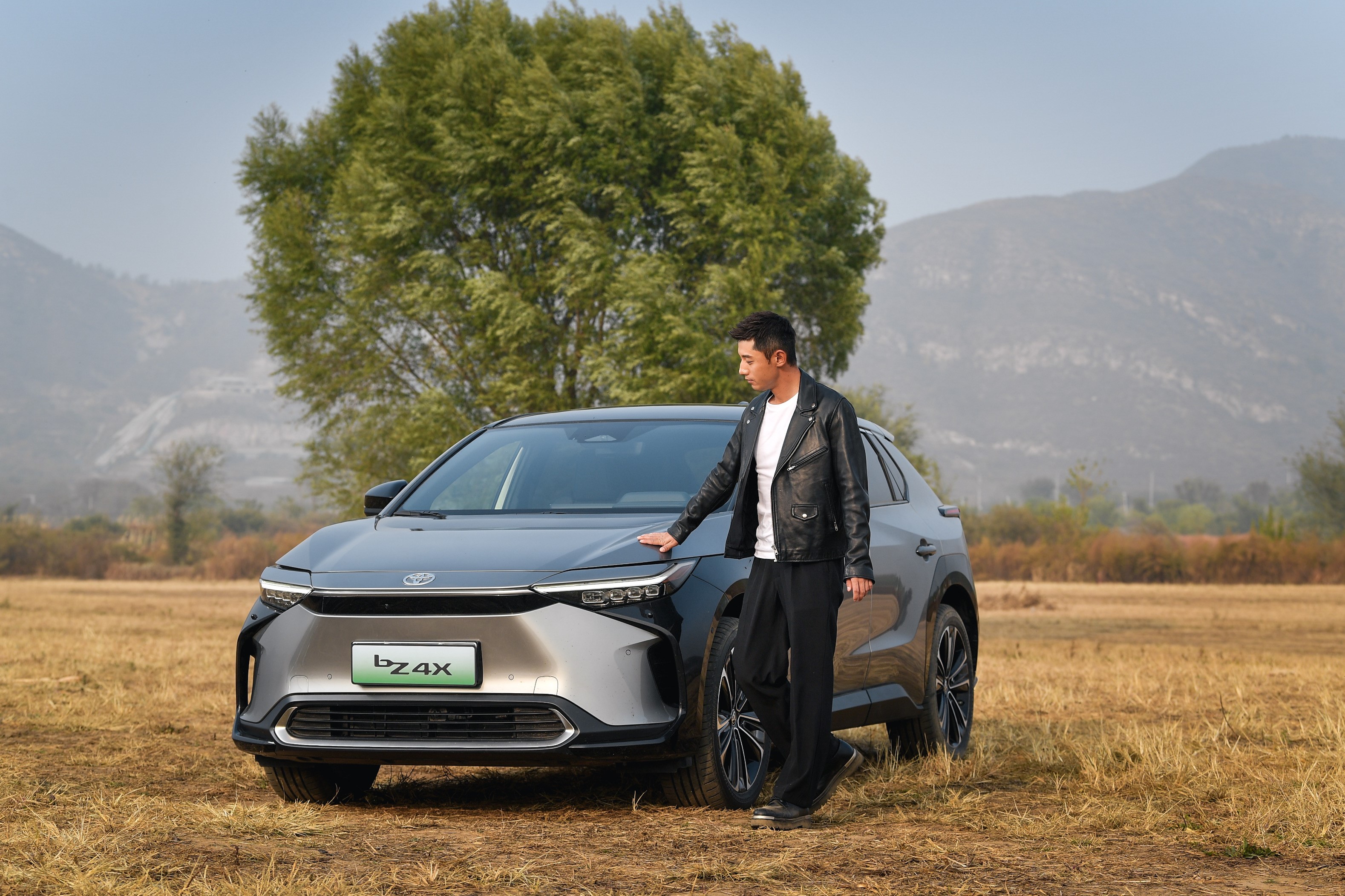 一汽丰田纯电suvbz4x开启预售,19.98万元起广汽丰田bz4x惊艳上市