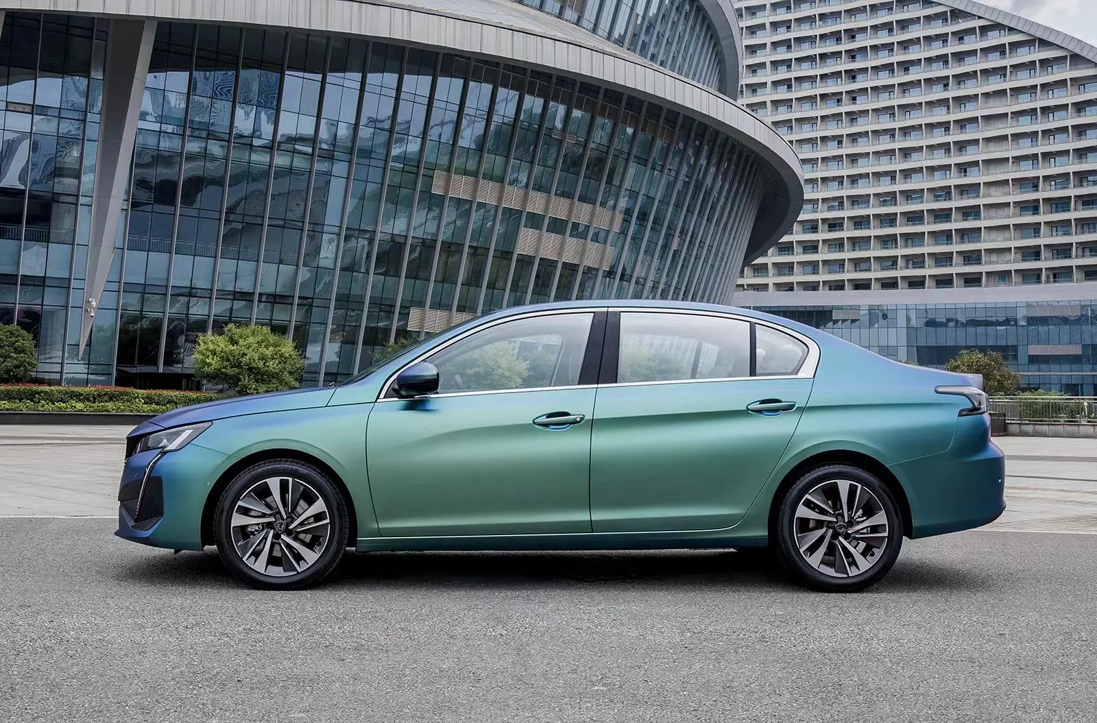 标致新408实车图片,东风标致新一代408全方位看车