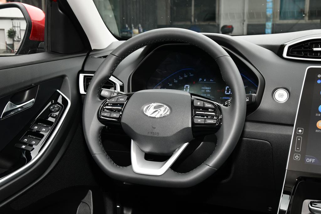 名图和ix25哪个值得购买,ix252020值得买吗