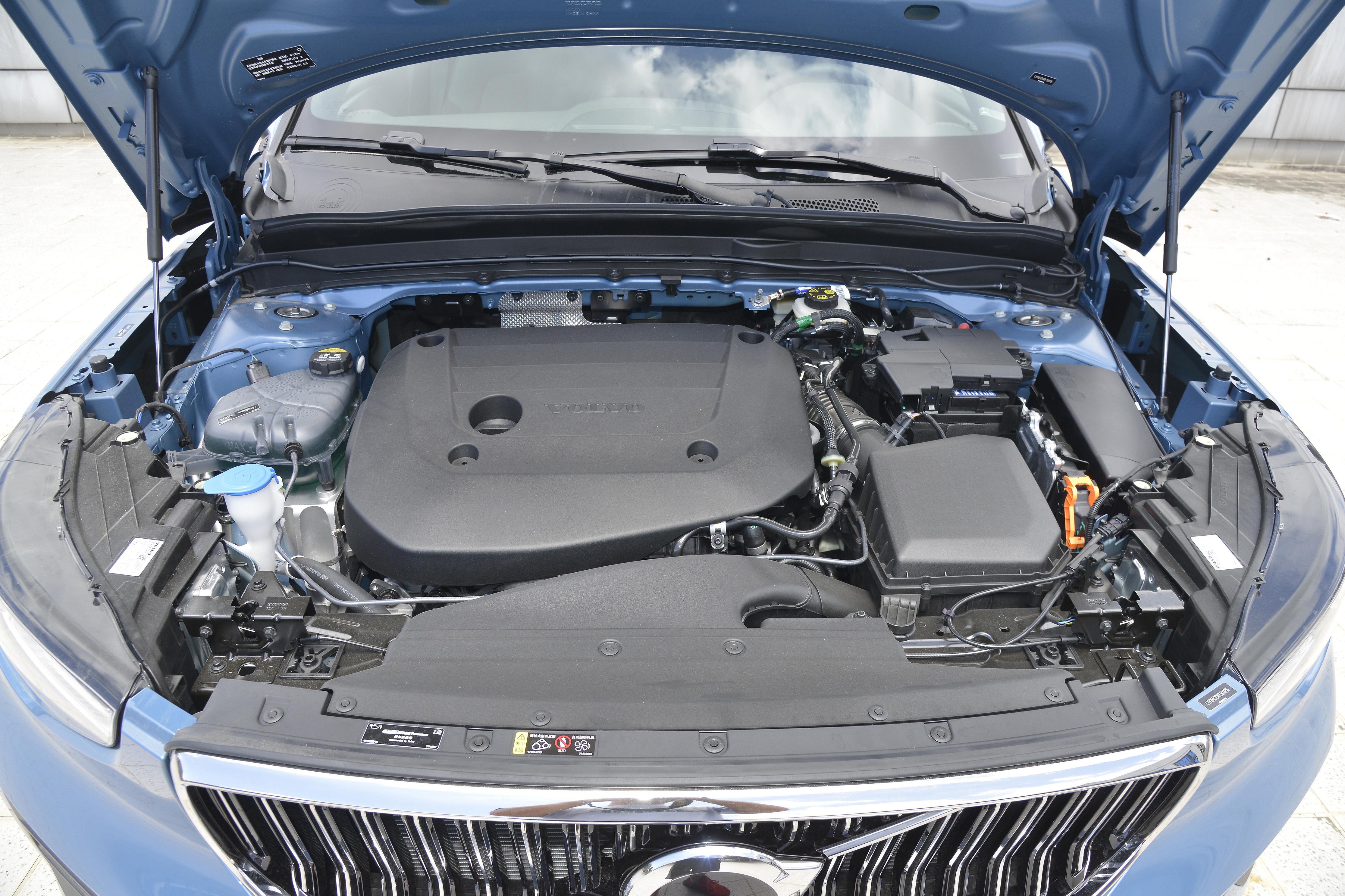 2023款沃尔沃xc40,沃尔沃xc402023