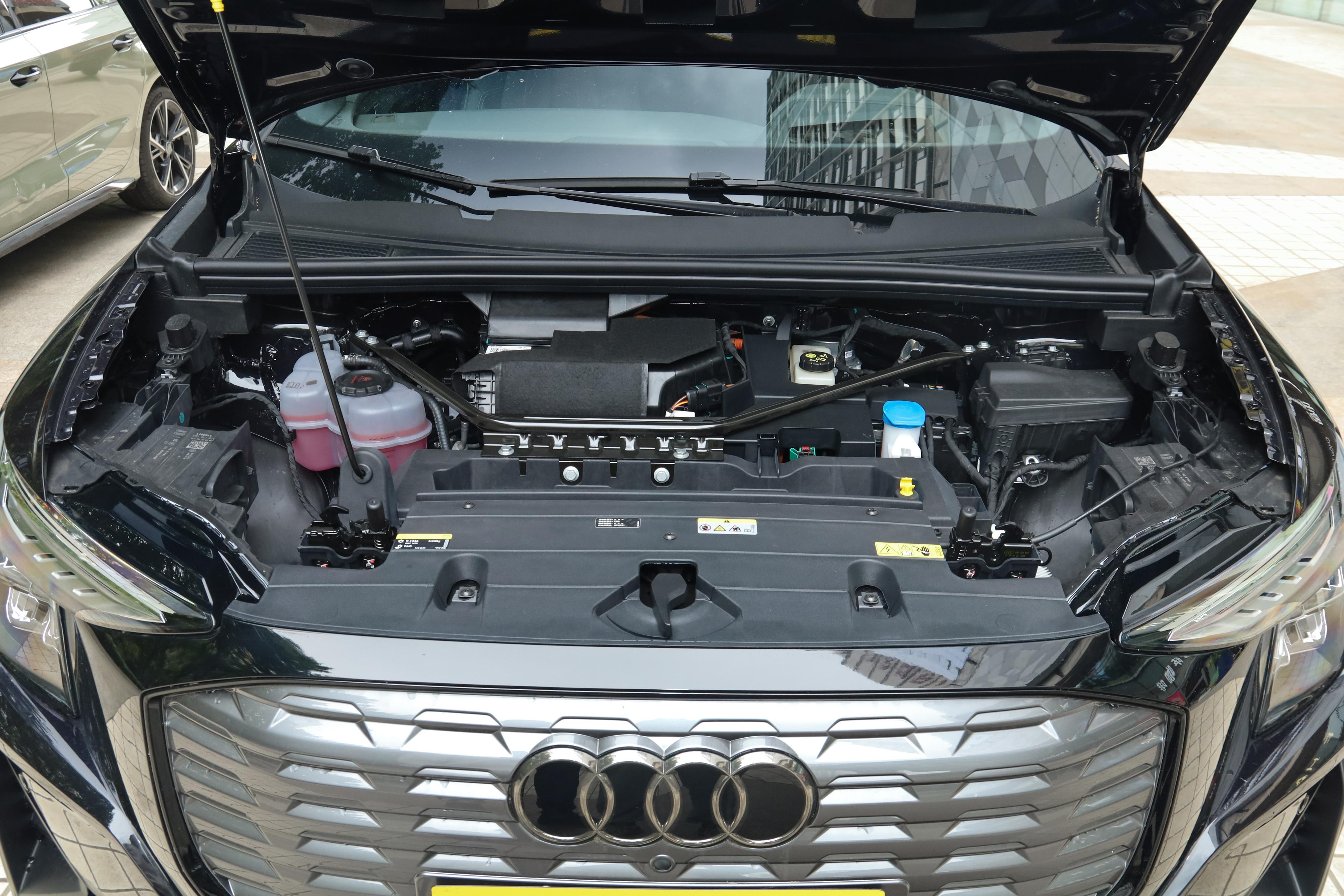 上汽q5etron与奥迪e-tron比较,奥迪q5e-tron价格2023款