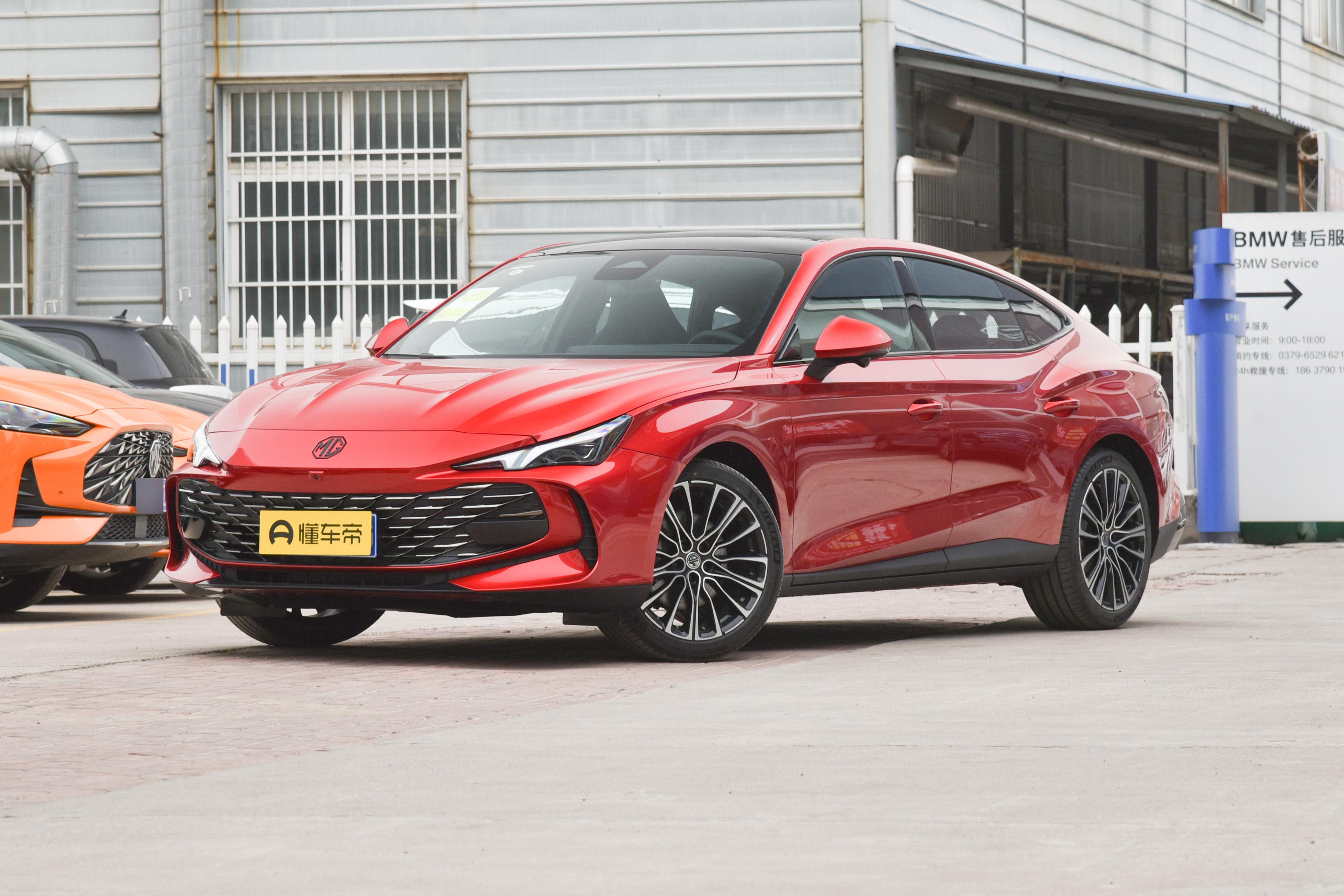 上汽名爵mg7火爆力度,名爵mg7空间比3系大吗