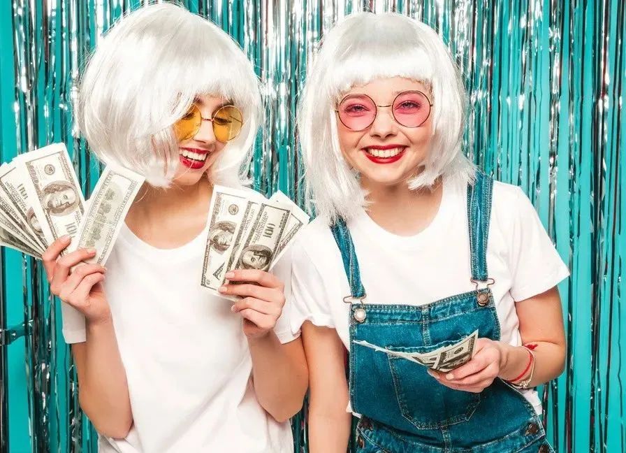 有人月赚40万，平均每2秒一份订单，这个赛道凭什么火？