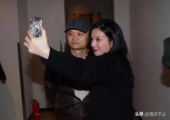 顾佳放弃的圈子，杨颖还在往里钻，贵妇圈到底有啥好混的？