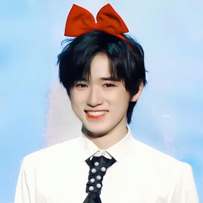 吴彤为啥选宋亚轩去王牌,宋亚轩被华晨宇粉丝撞了