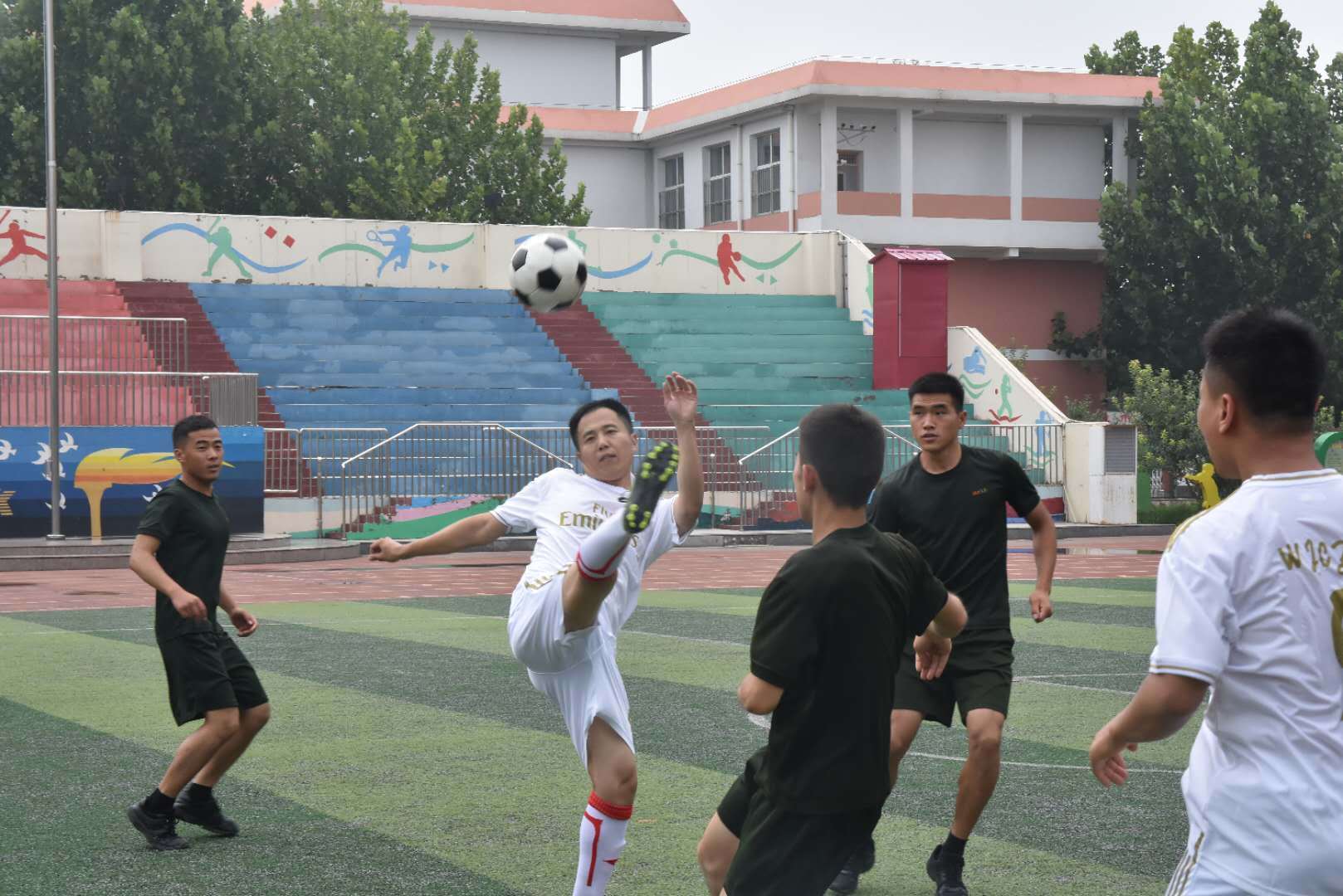 “篮”有看点、“足”够激烈|速来围观“卫士杯”巅峰对决!