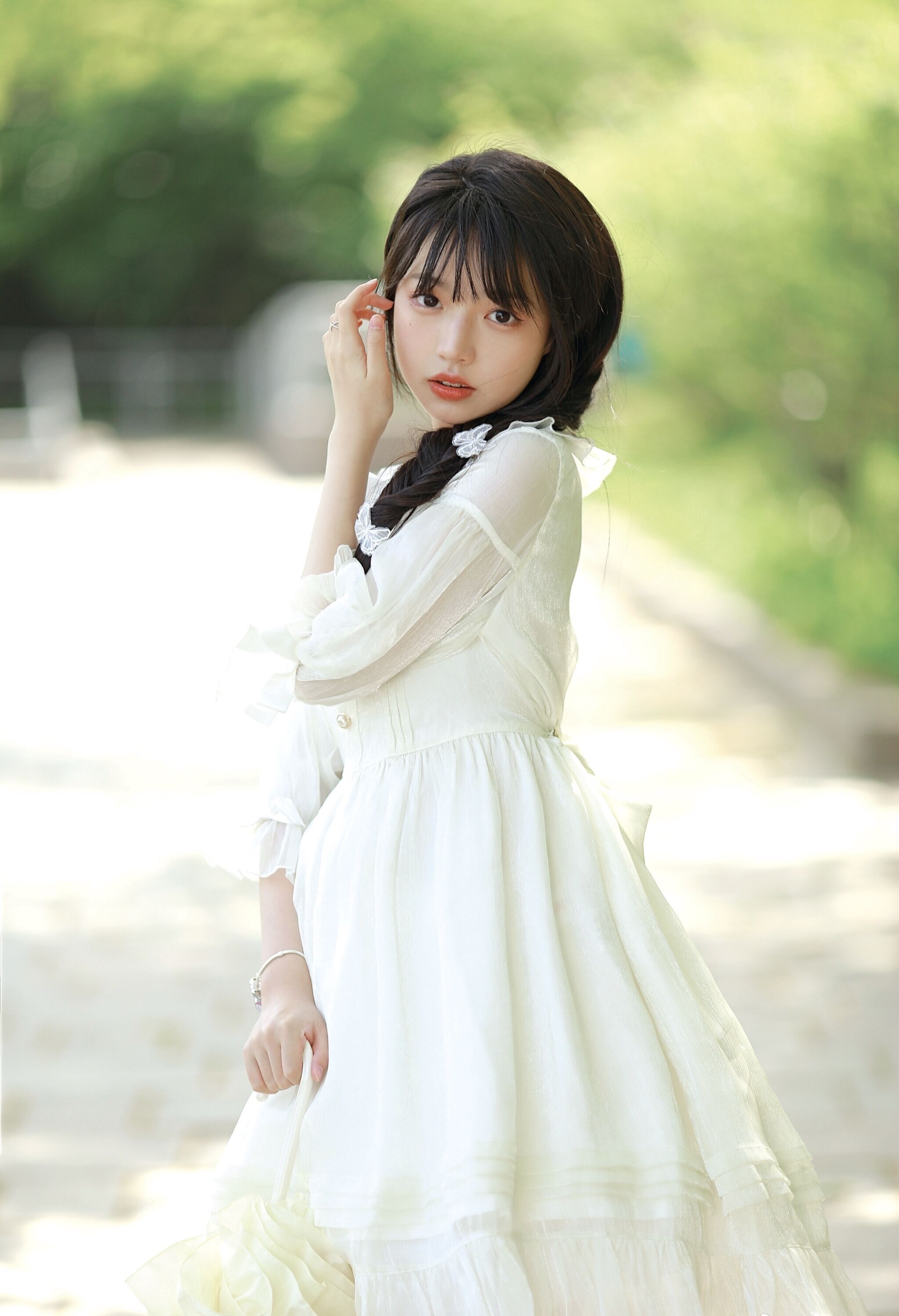 甜美少女丨就想静静地看着你