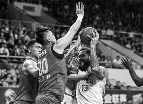 西王篮球总经理纪敏尚总结本赛球队断档严重？卡帅首秀不敌泰国？