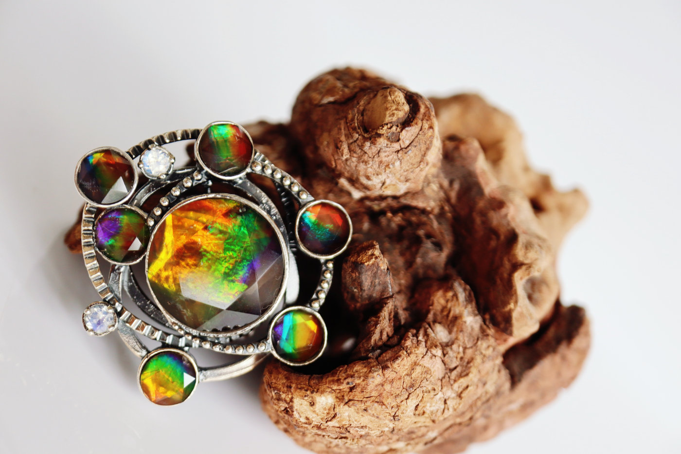 七夕节给女朋友送什么首饰好呢,七夕节礼物送什么首饰好